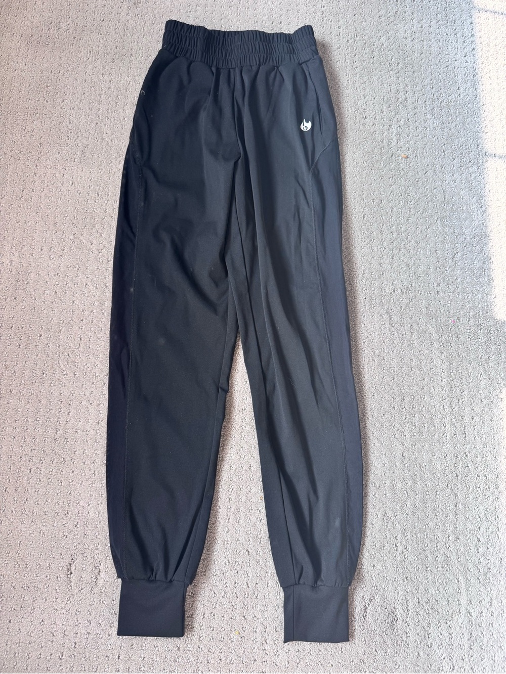 Girls werk dance pants size Youth Medium, black.